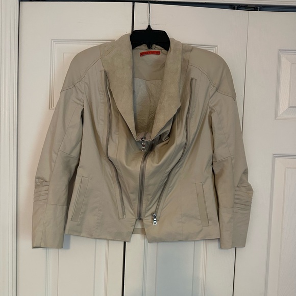 Alice + Olivia Jackets & Blazers - Alice + Olivia jacket